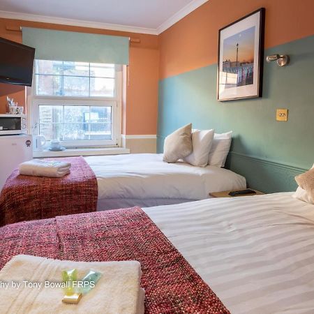 Pass The Keys Room 14 Twin The Blessed Elizabeth Boutique Suite Brighton Bagian luar foto