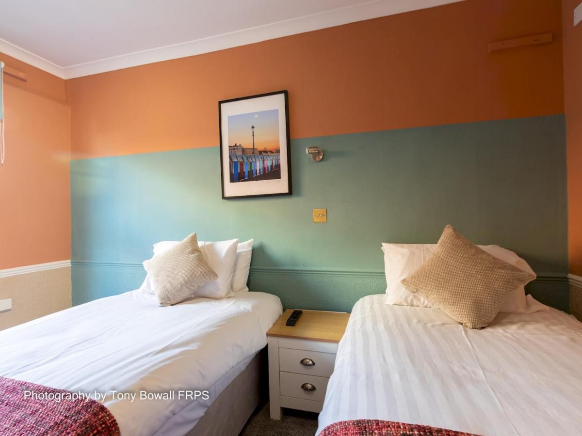 Pass The Keys Room 14 Twin The Blessed Elizabeth Boutique Suite Brighton Bagian luar foto